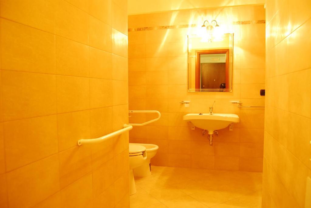 Pinus Rooms Benevento Rom bilde